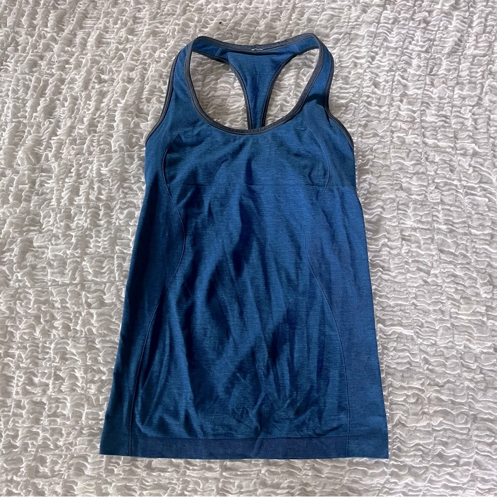 Lululemon Ebb & Flow Racerback tank size 6